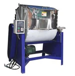 Mixer horisontal plastik warna